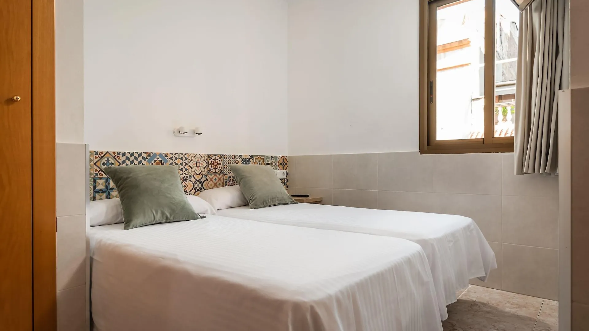 Hostal Baler Barcelona